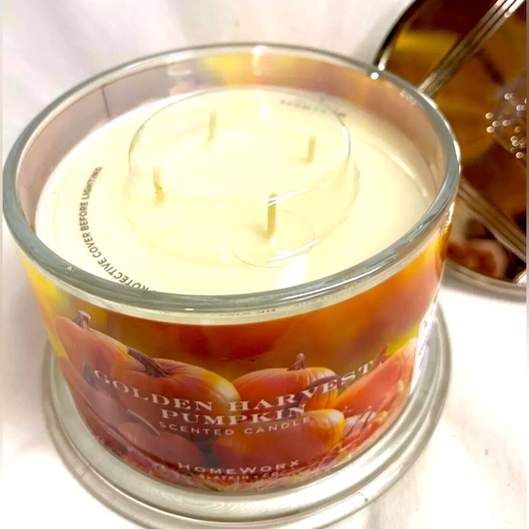Candle by HomeWorx ~ Holiday Hostess Gift 🎁 Four Wick Luxury Scented Candle - Picture 2 of 11